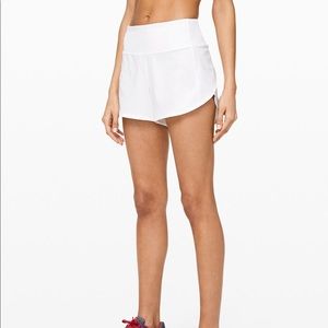 White lululemon shorts